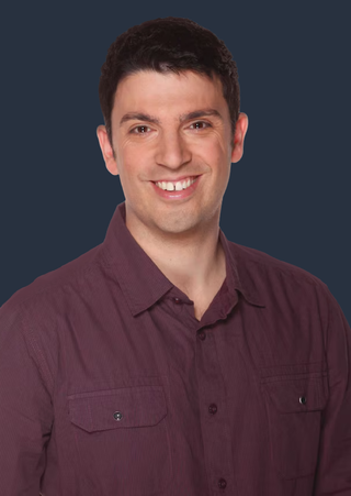 Chas Licciardello's headshot