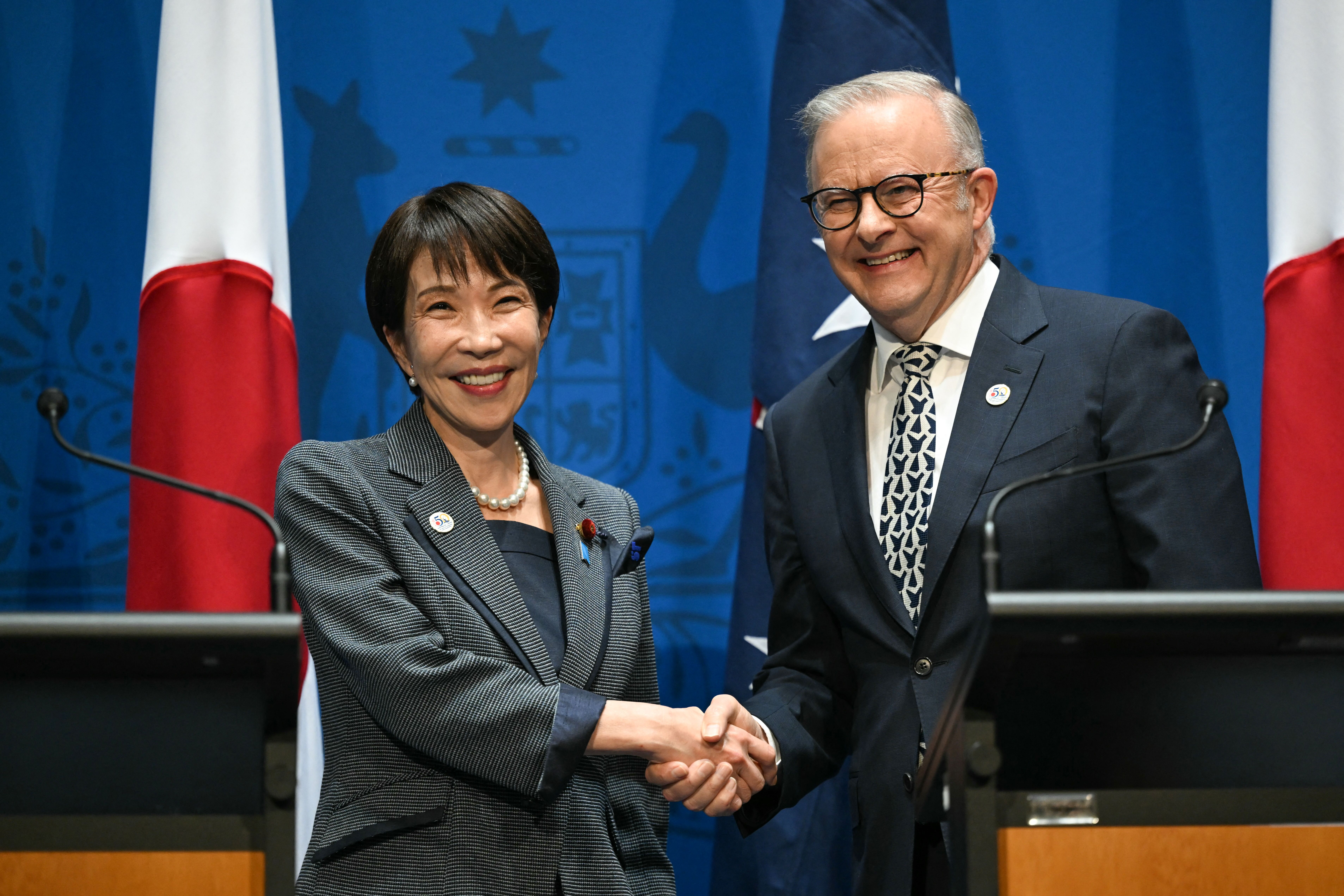 Japanese Prime Minister Sanae Takaichi and Australian Prime Minister Anthony Albanese sign a joint agreement