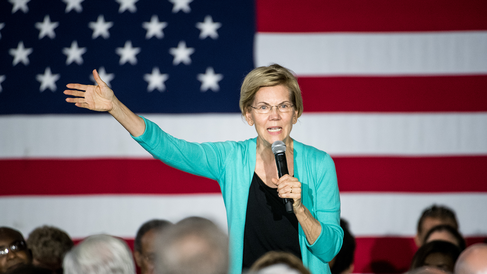 Elizabeth-Warren-GettyImages-1162234261.png