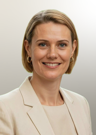 Dr Merriden Varrall