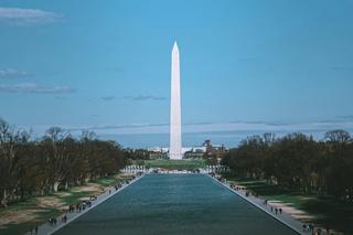 Image of the Lincoln Memorial Pool with the Washington Monument in the background.