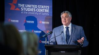 joe hockey.jpg