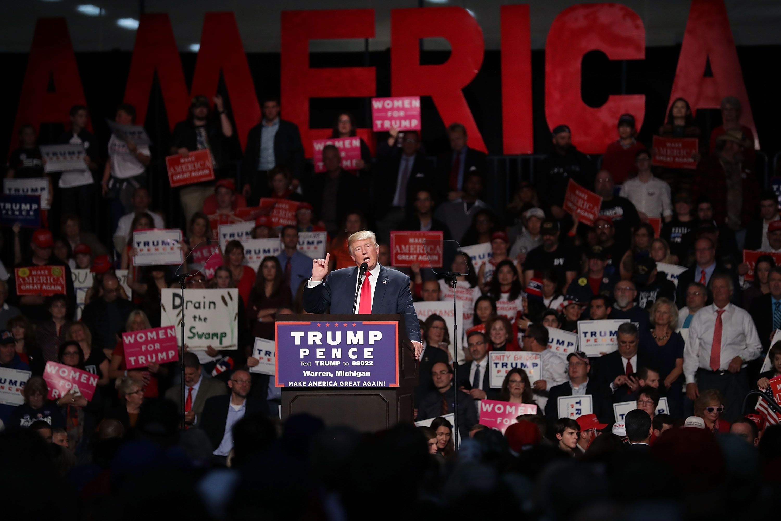 Republican presidential nominee Donald Trump holds a campaign rally in Warren, Michigan, October 2016.