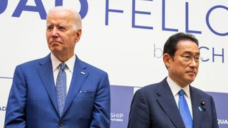 biden-fumio.jpg