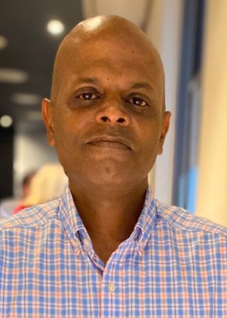 Dr Prakash Gopal