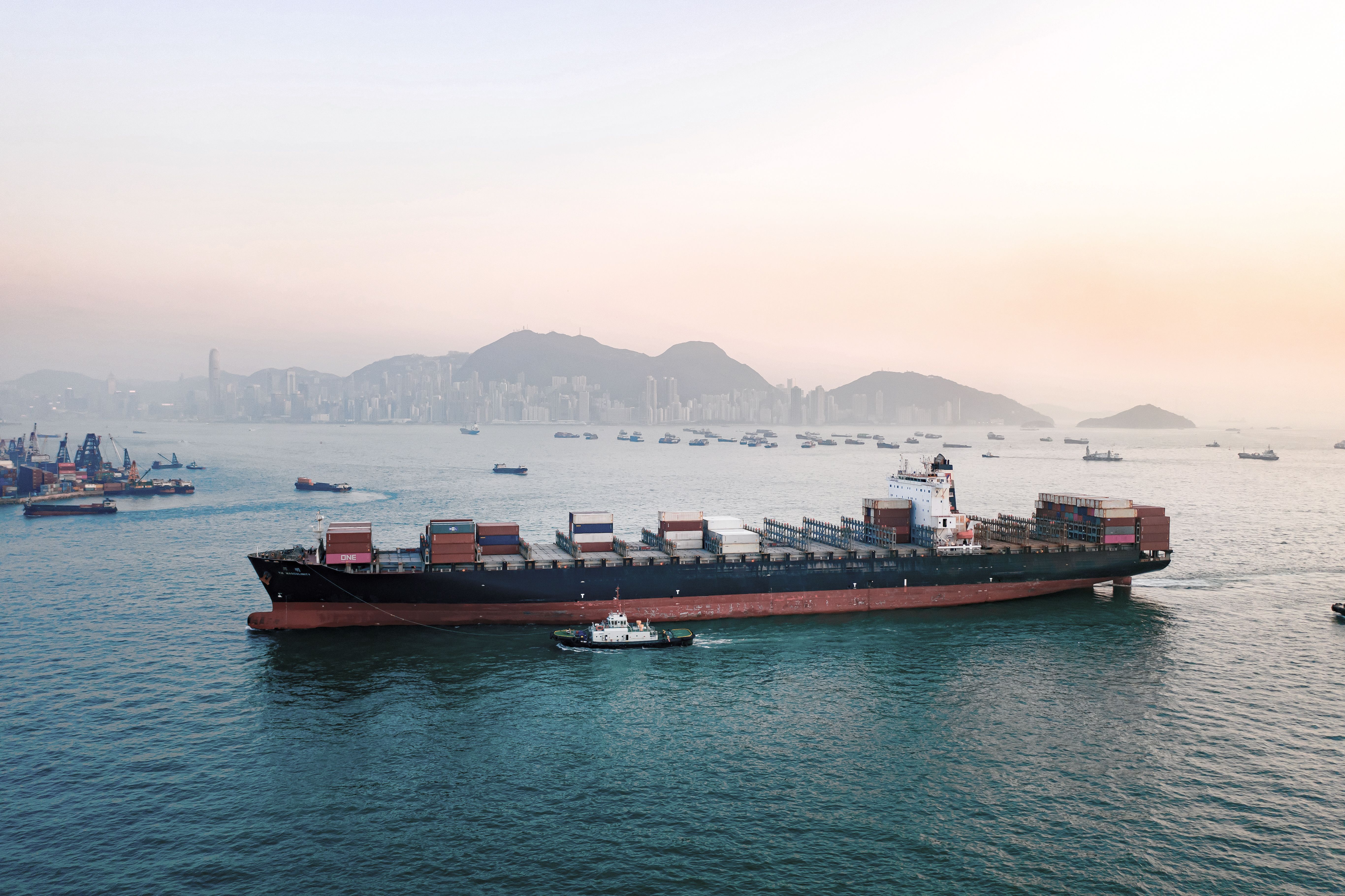 Chinese container shipping