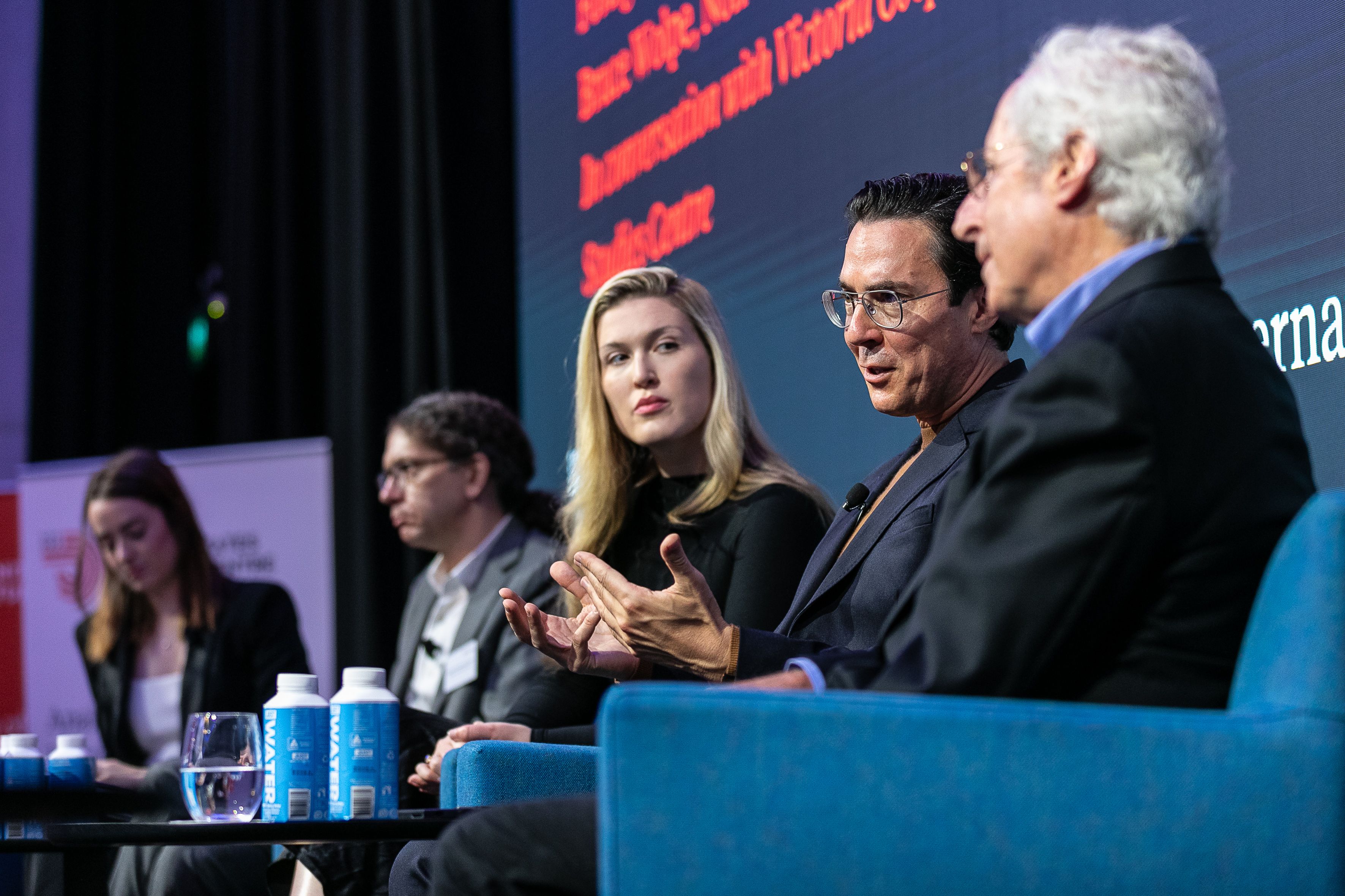 Ryan Lizza, Olivia Nuzzi, David Smith, Bruce Wolpe and Victoria Cooper on US politics at the crossroads