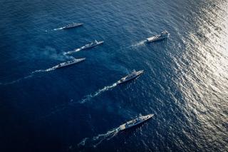 A US P8 Poseidon crew participate in an Anti Submarine Warfare mission off Darwin during Exercise Kakadu 2016
