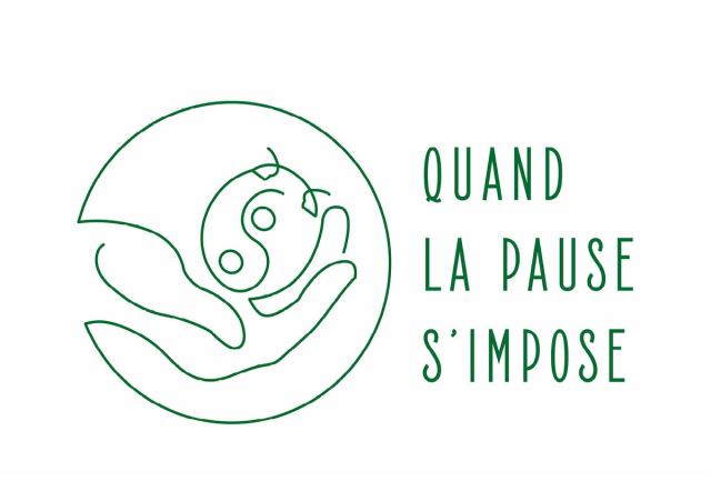 Logo Quand la pause s'impose en vert : une main qui porte un symbole yin-yang