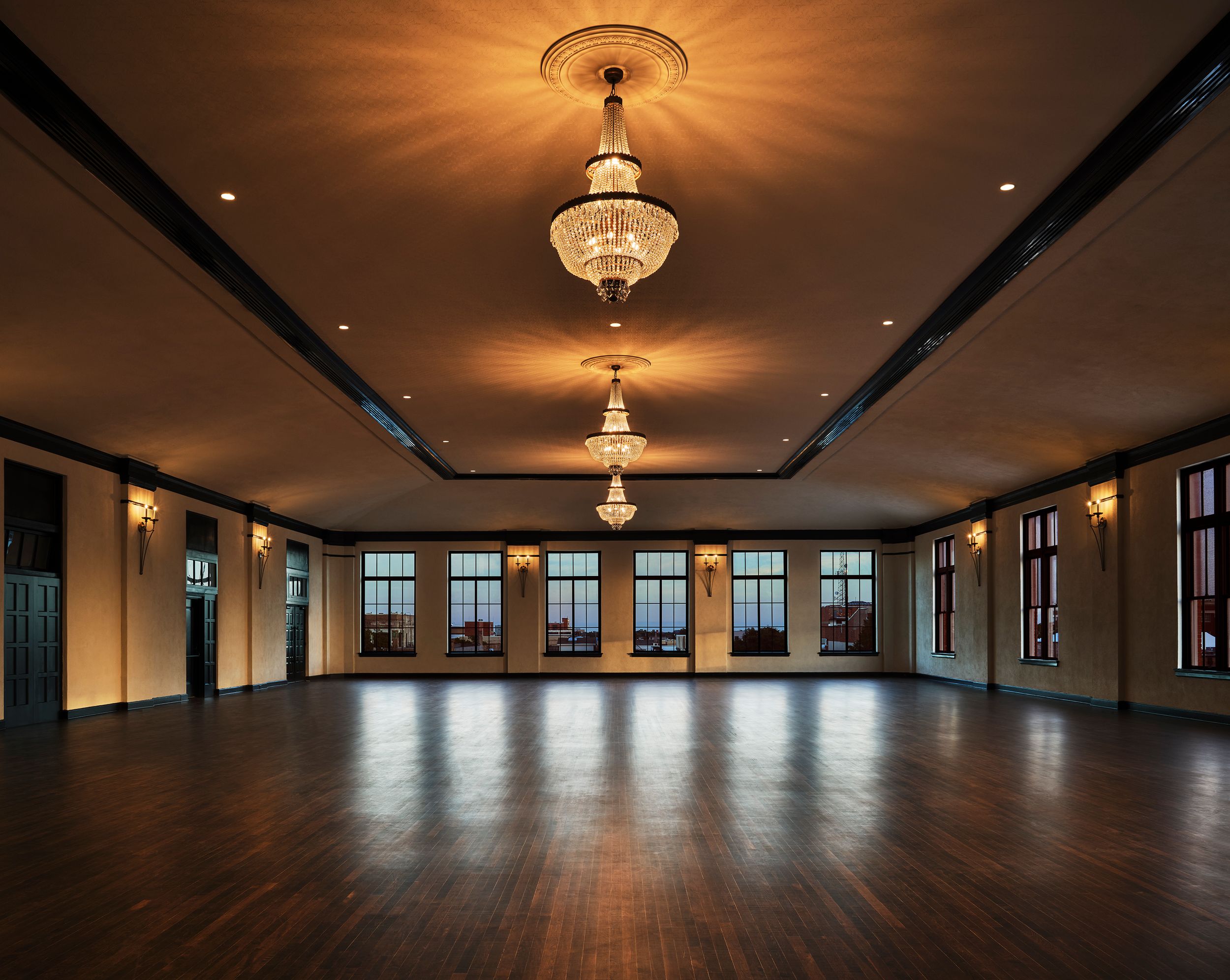 Hotel 1928 Ballroom before renovation