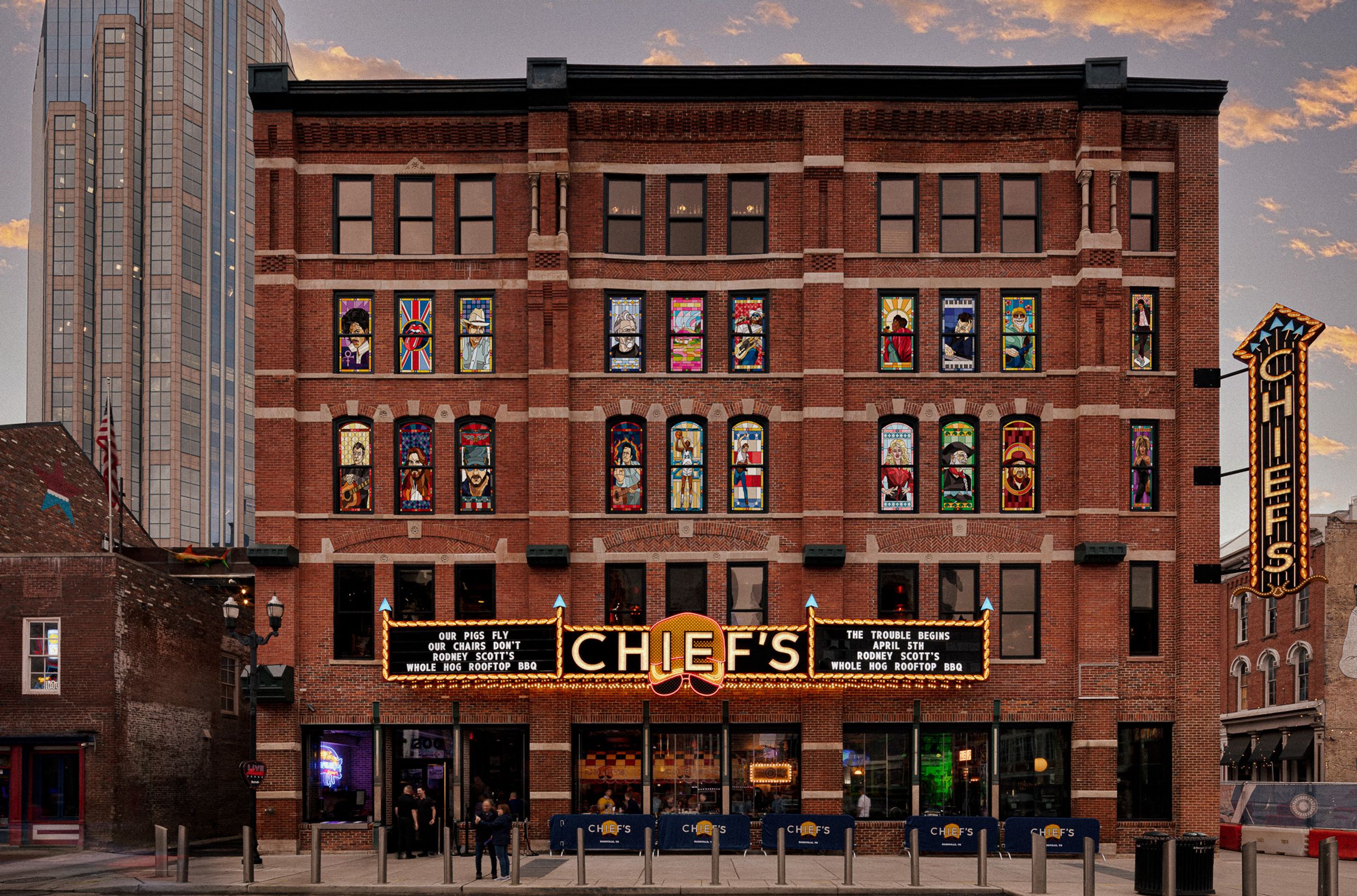 Chief's on Broadway Exterior