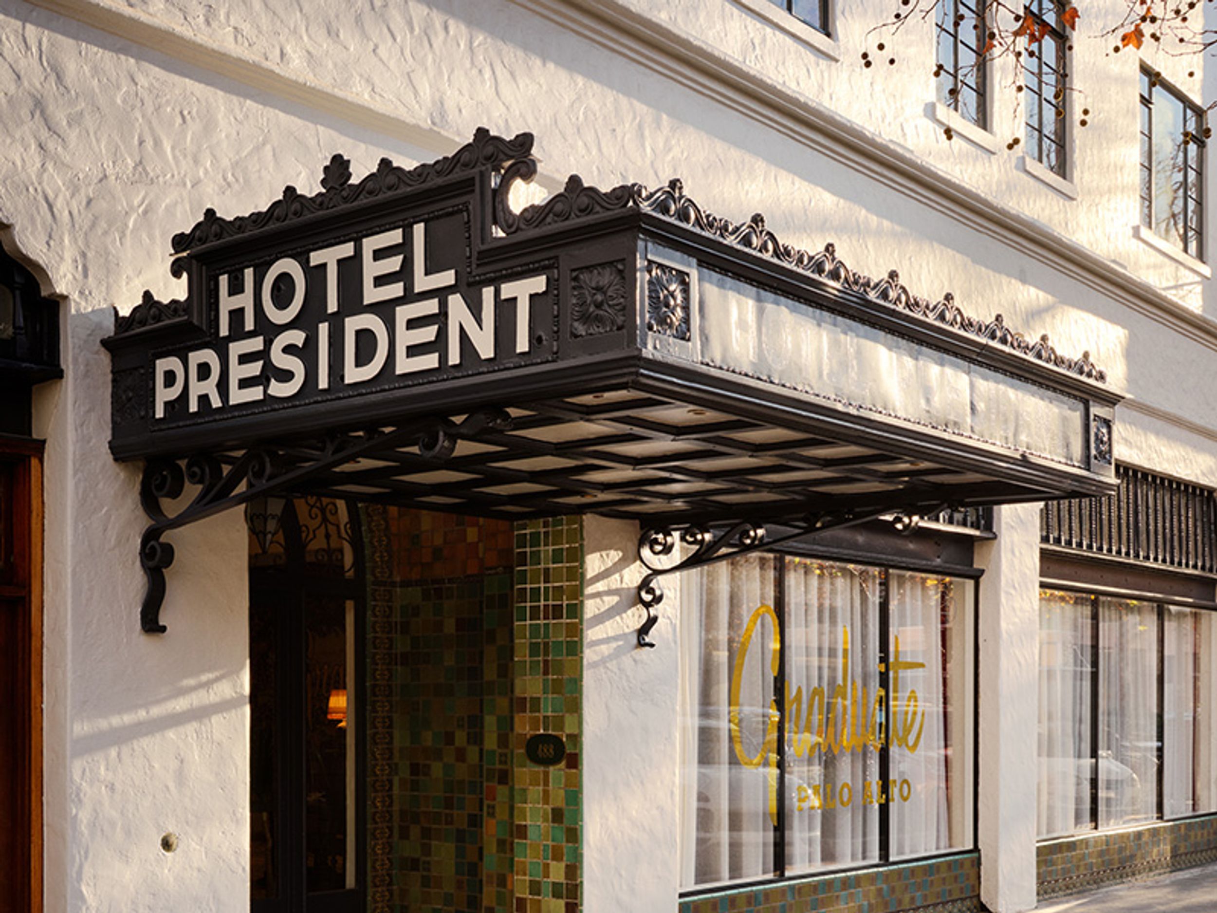 Hotel President sign 20s