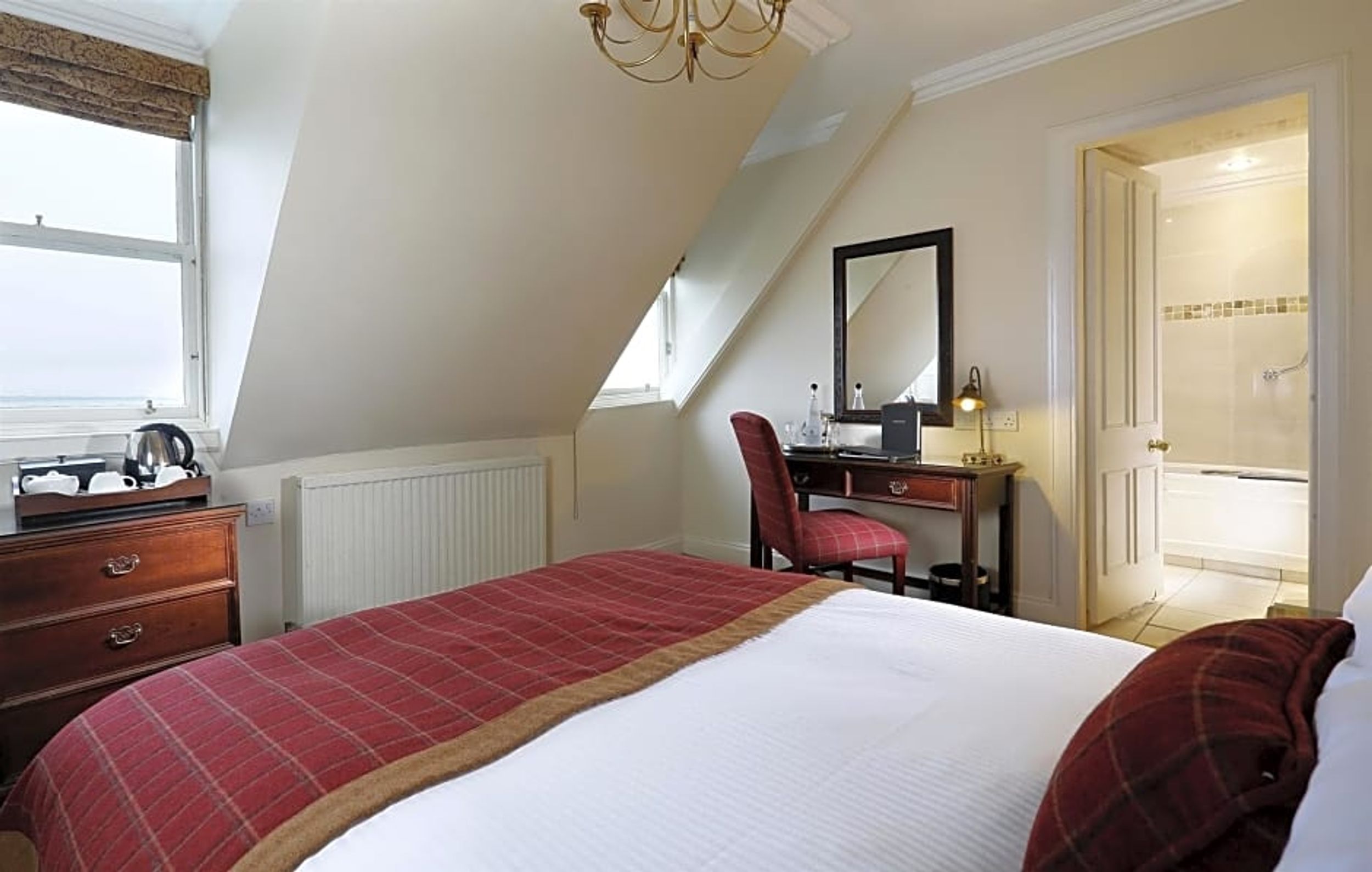 Rusacks St Andrews king guest room pre-renovation