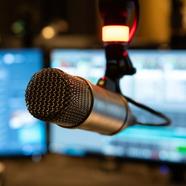 Broadcaster
