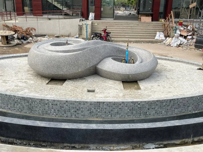 Infinity Bridge Fountain gallery image 1