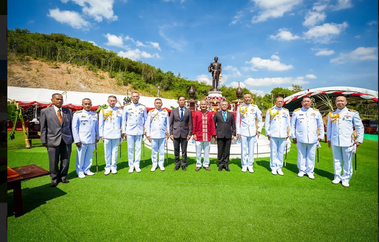 Admiral Prince Abhakara Kiartivongse Monument