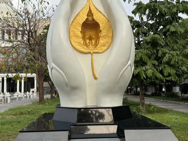Wat Cholapratharn Rangsarit 寺 gallery image 3