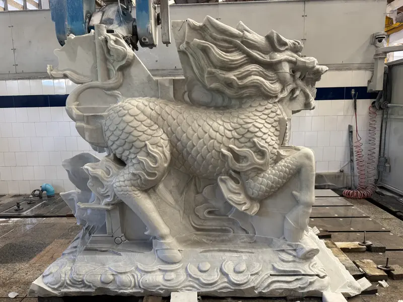 Qulin gallery image 5