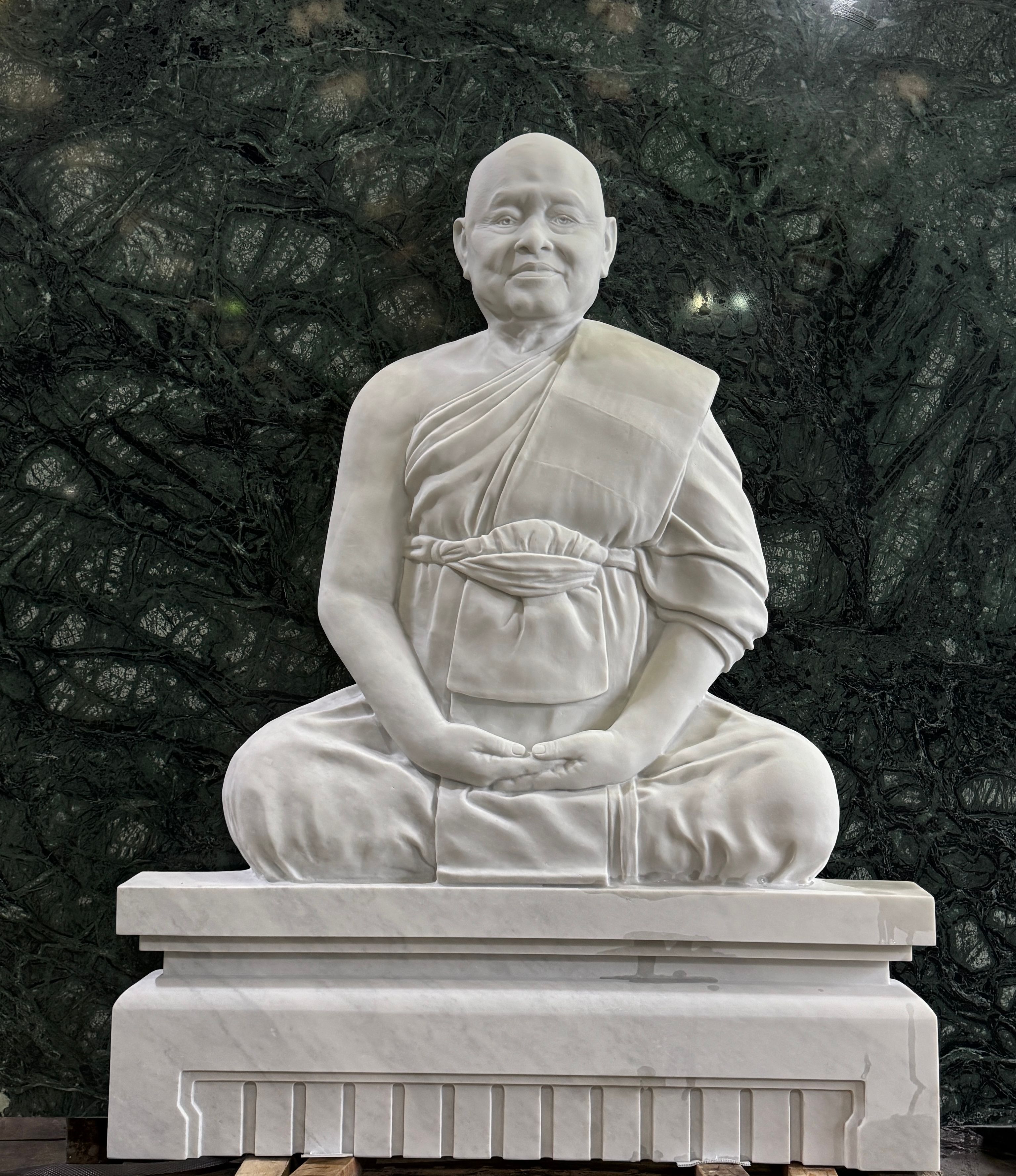 Wat Cholapratharn Rangsarit gallery image 1