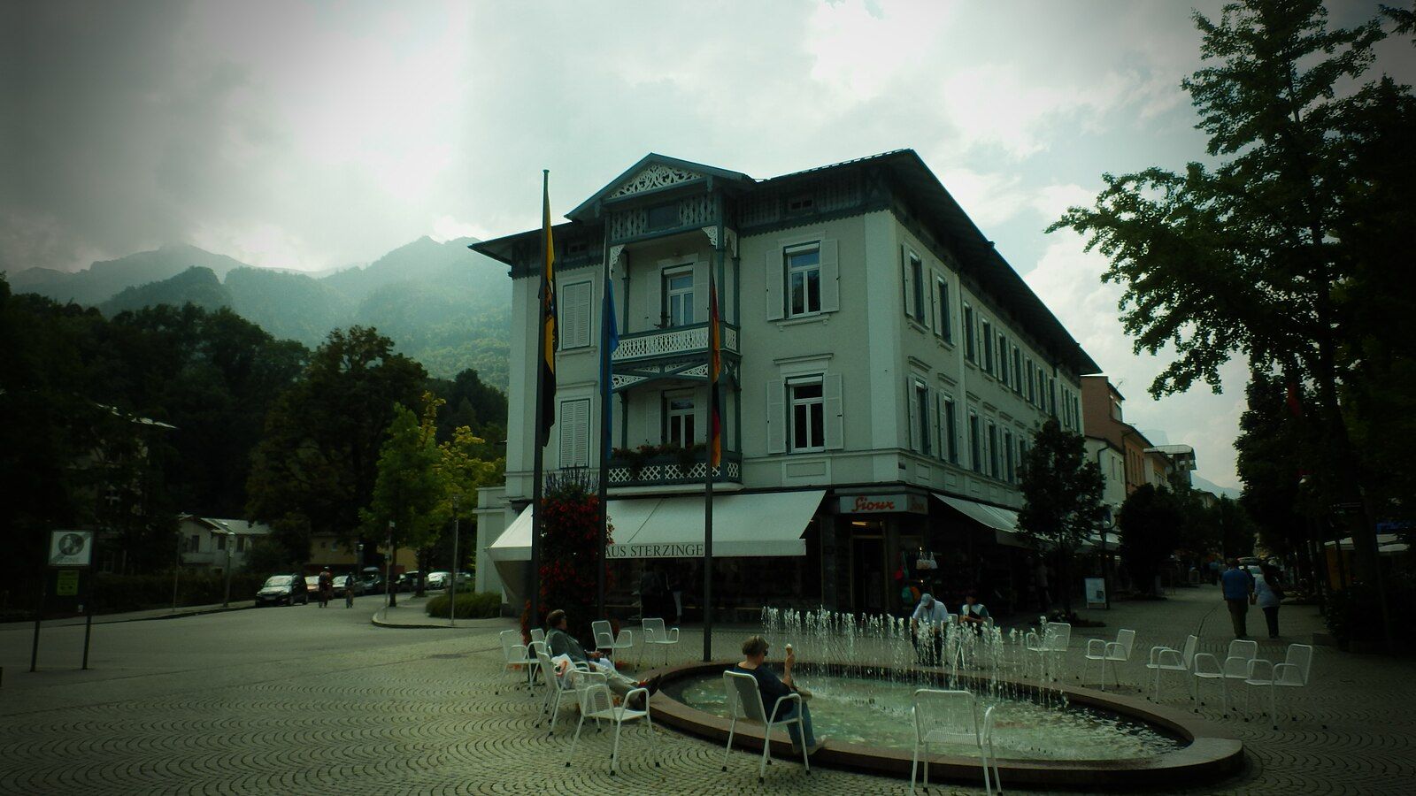 Ludwigstrasse in Bad Reichenhall — klassische Kaffeehaus-Atmosphaere