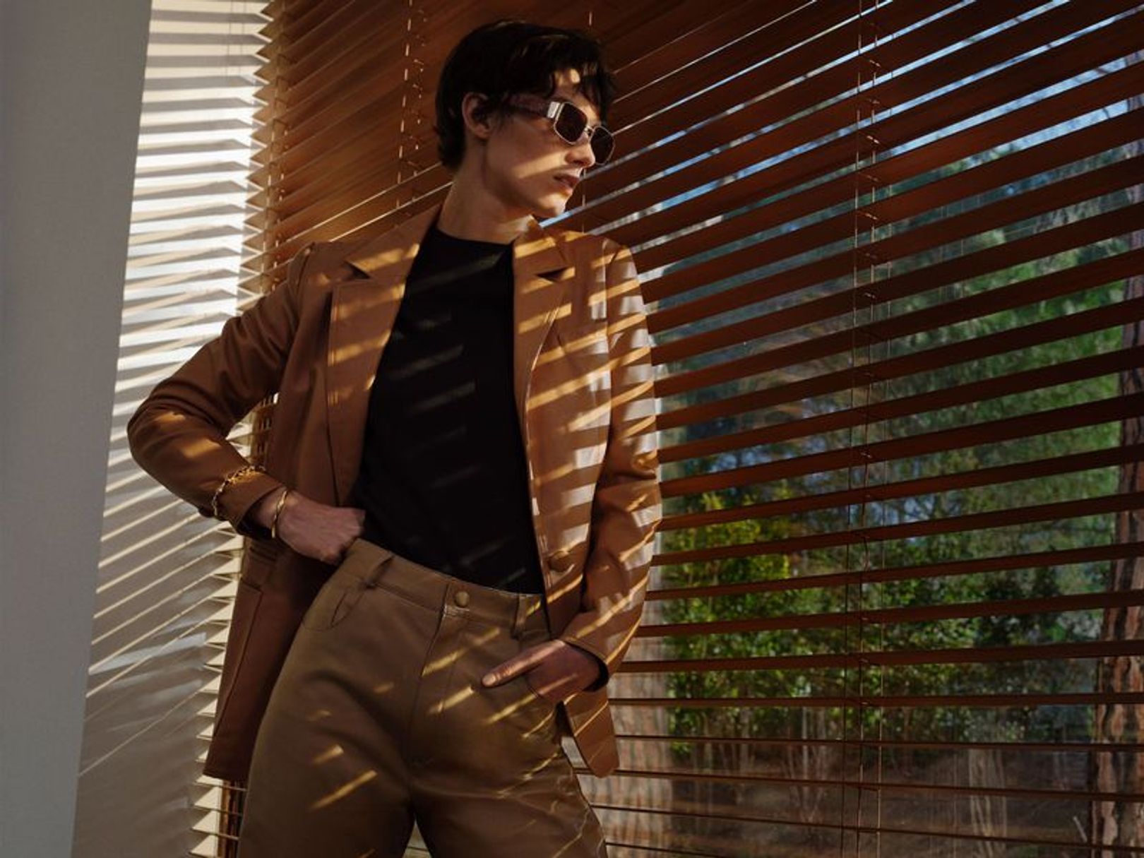 Uterqüe SS20 Campaign 6