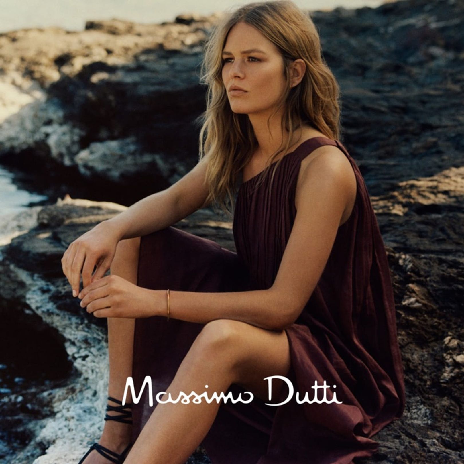 Massimo Dutti Woman Cahier de Voyage SS21 5