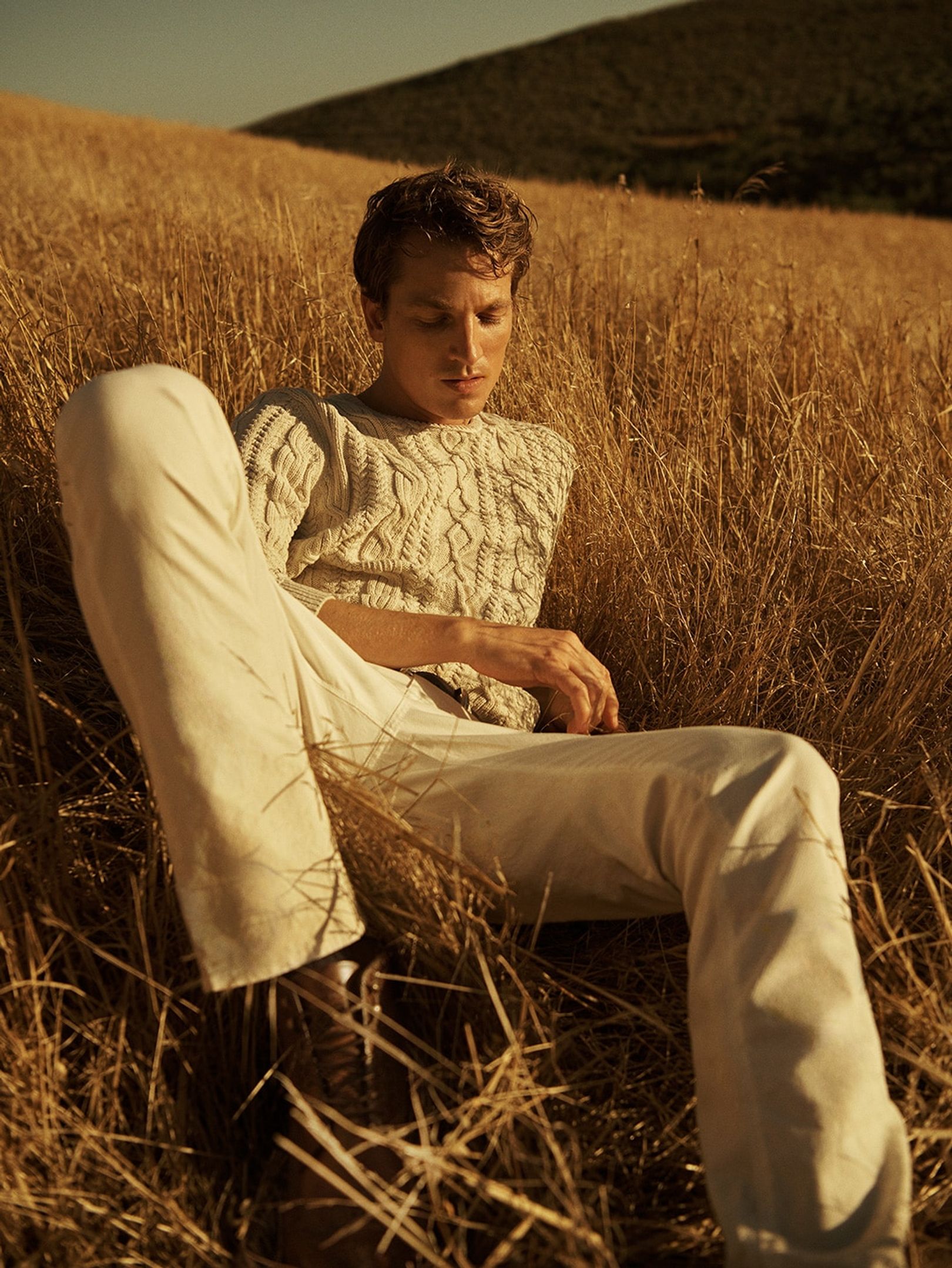 Massimo Dutti Man SS19 Campaign 2