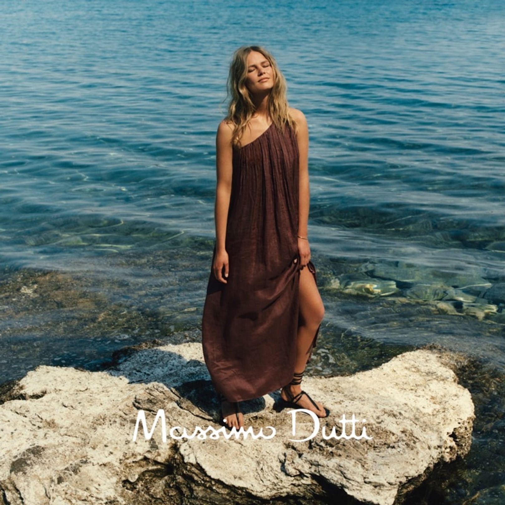 Massimo Dutti Woman Cahier de Voyage SS21 10