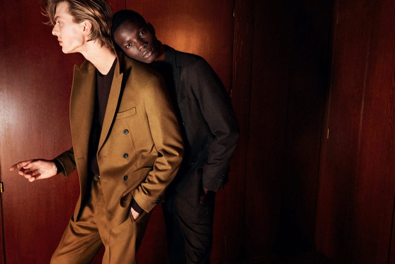 Massimo Dutti Limited Edition FW22 Man 7