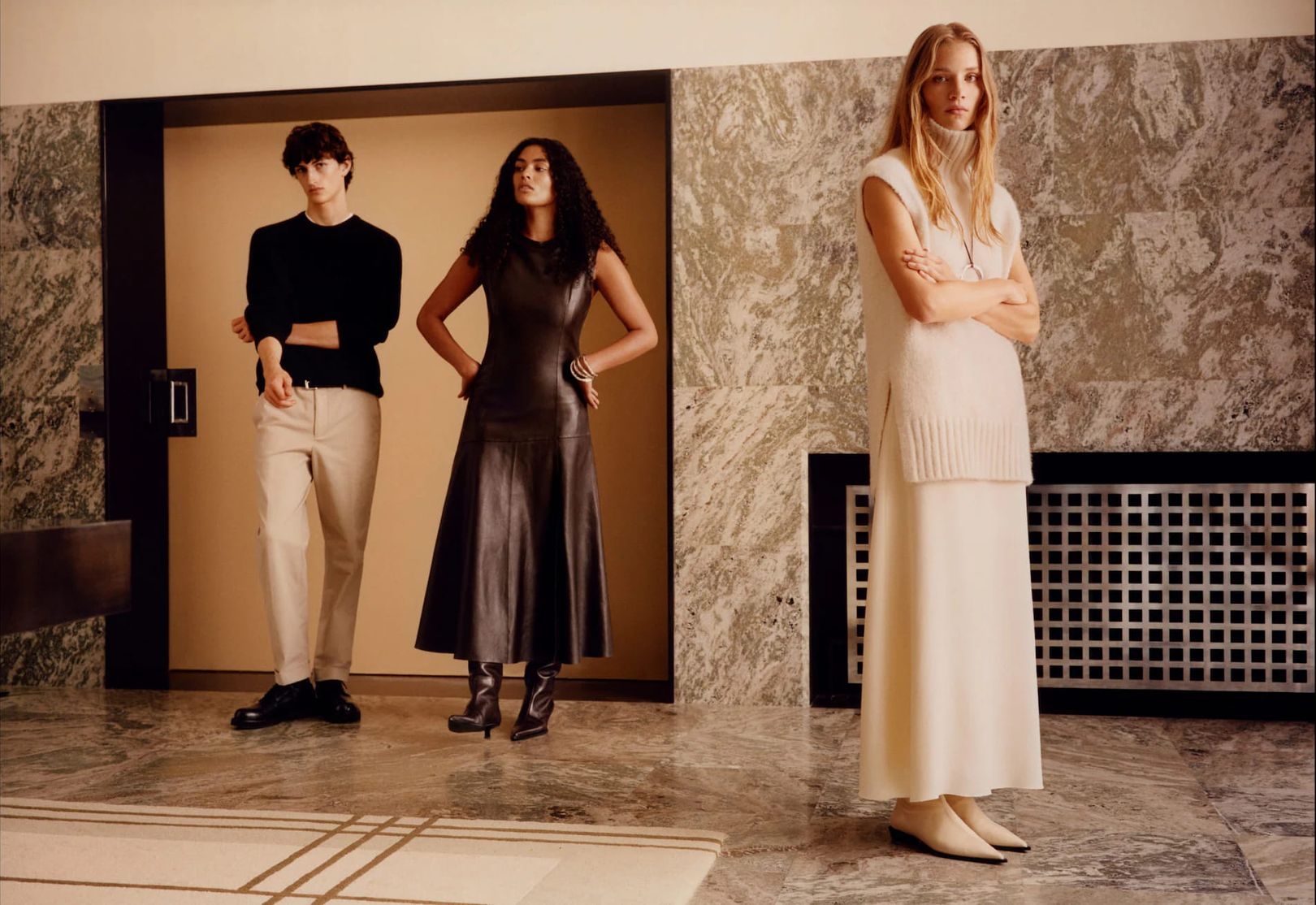 Massimo Dutti Woman  Limited Edition FW23 1