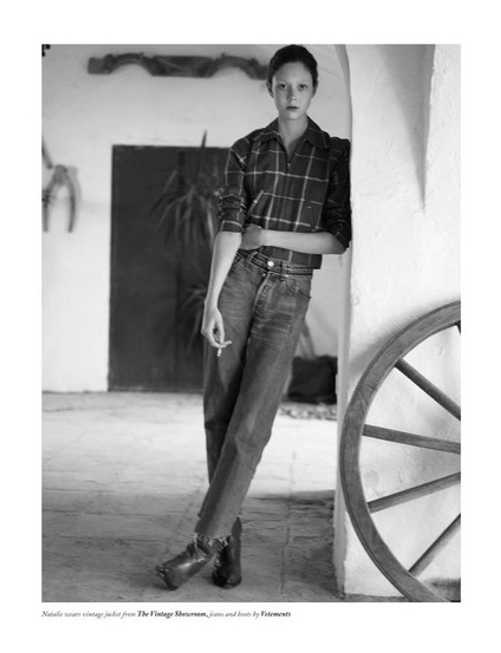 Zara  Holiday Magazine FW 15-16  11