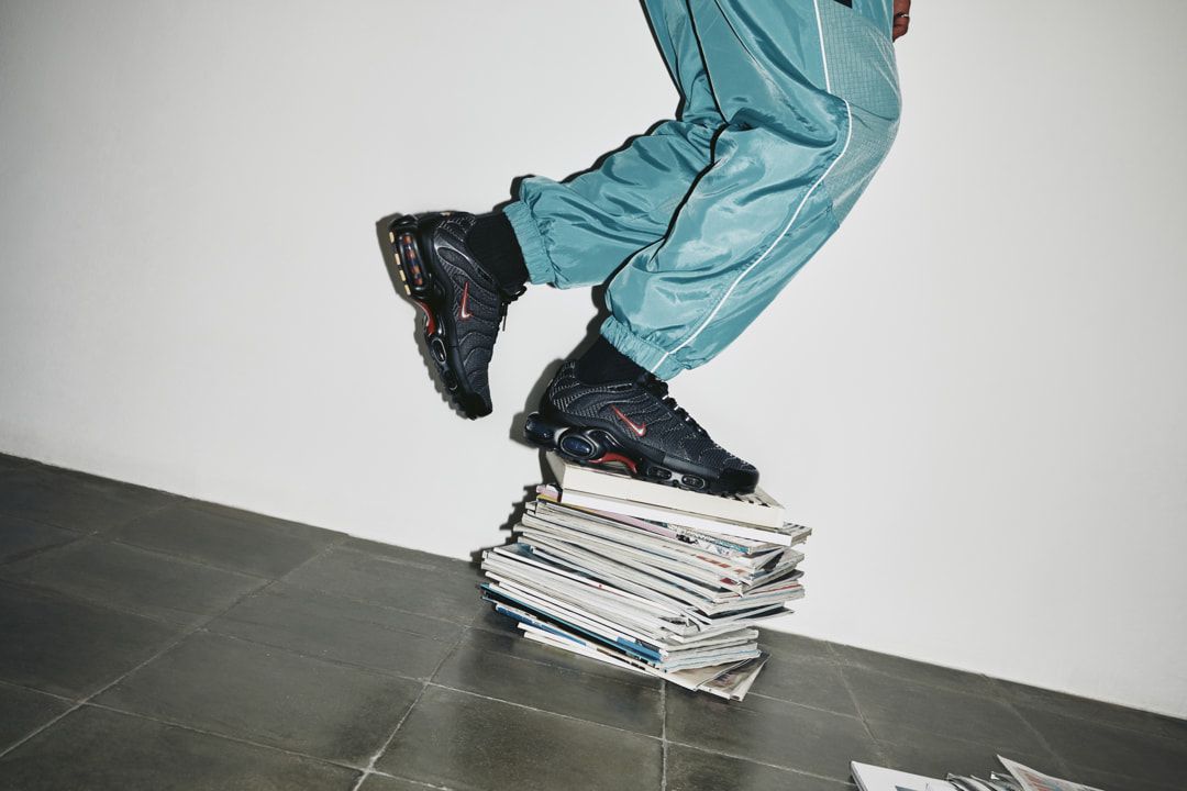 Nike x Mox Always On (2)