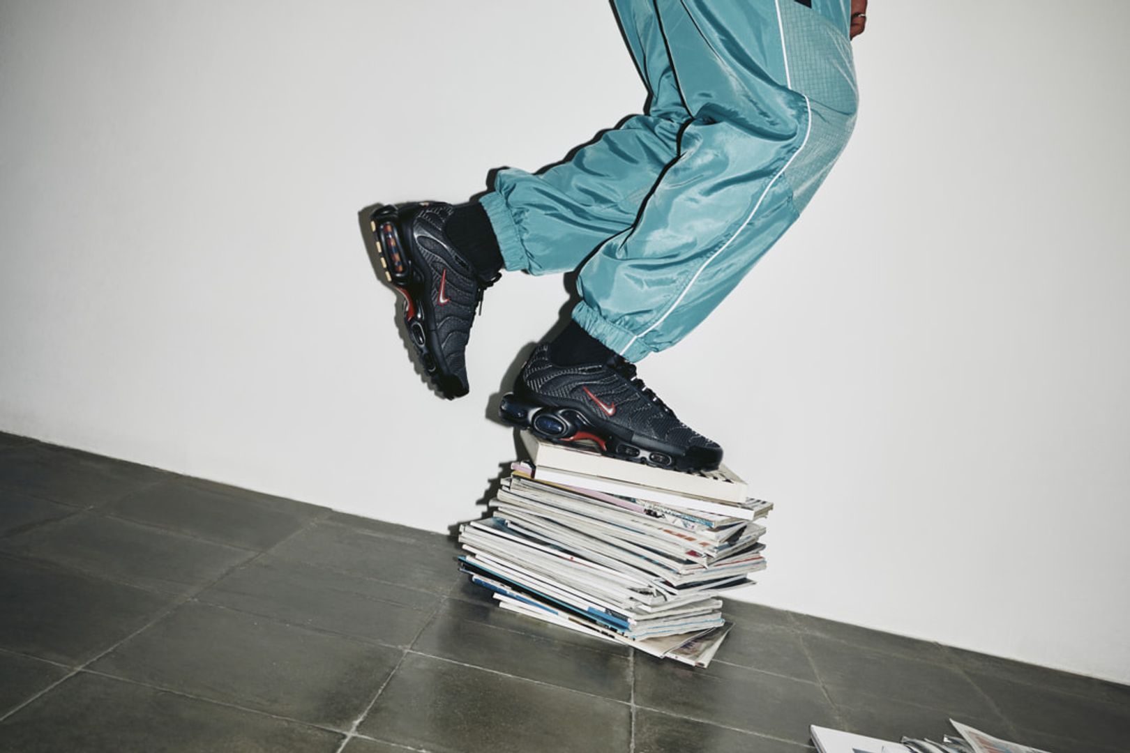 Nike x Mox Always On 6