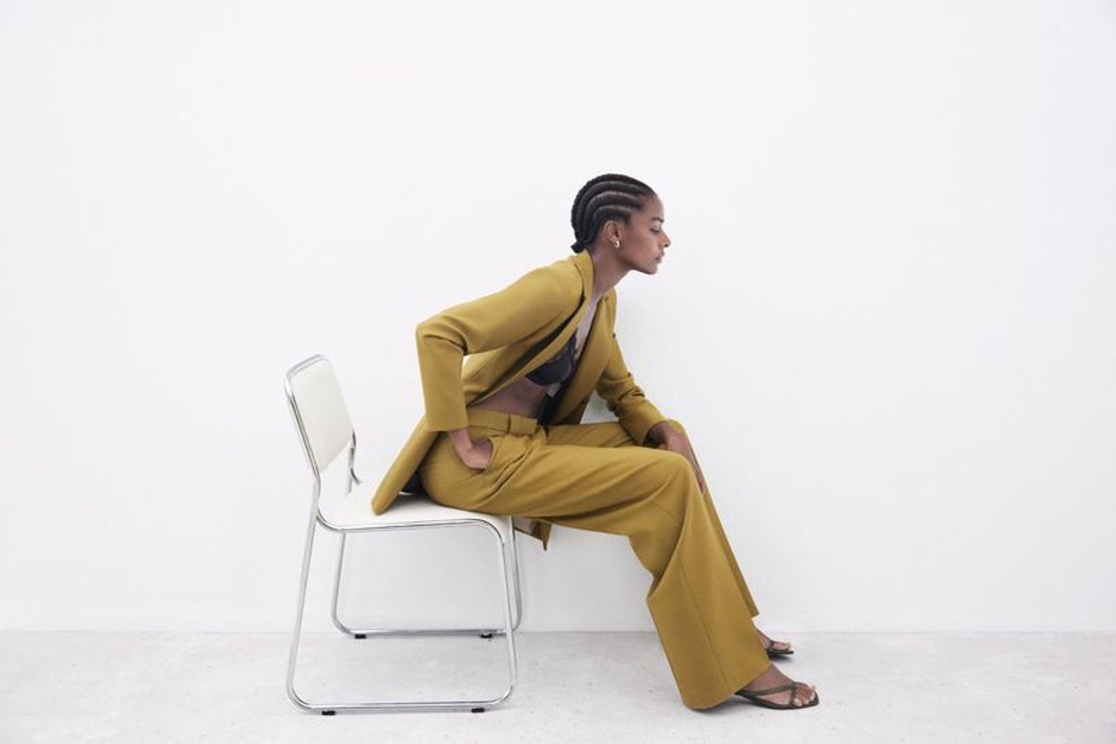 Massimo Dutti Woman New Suits AW21 4