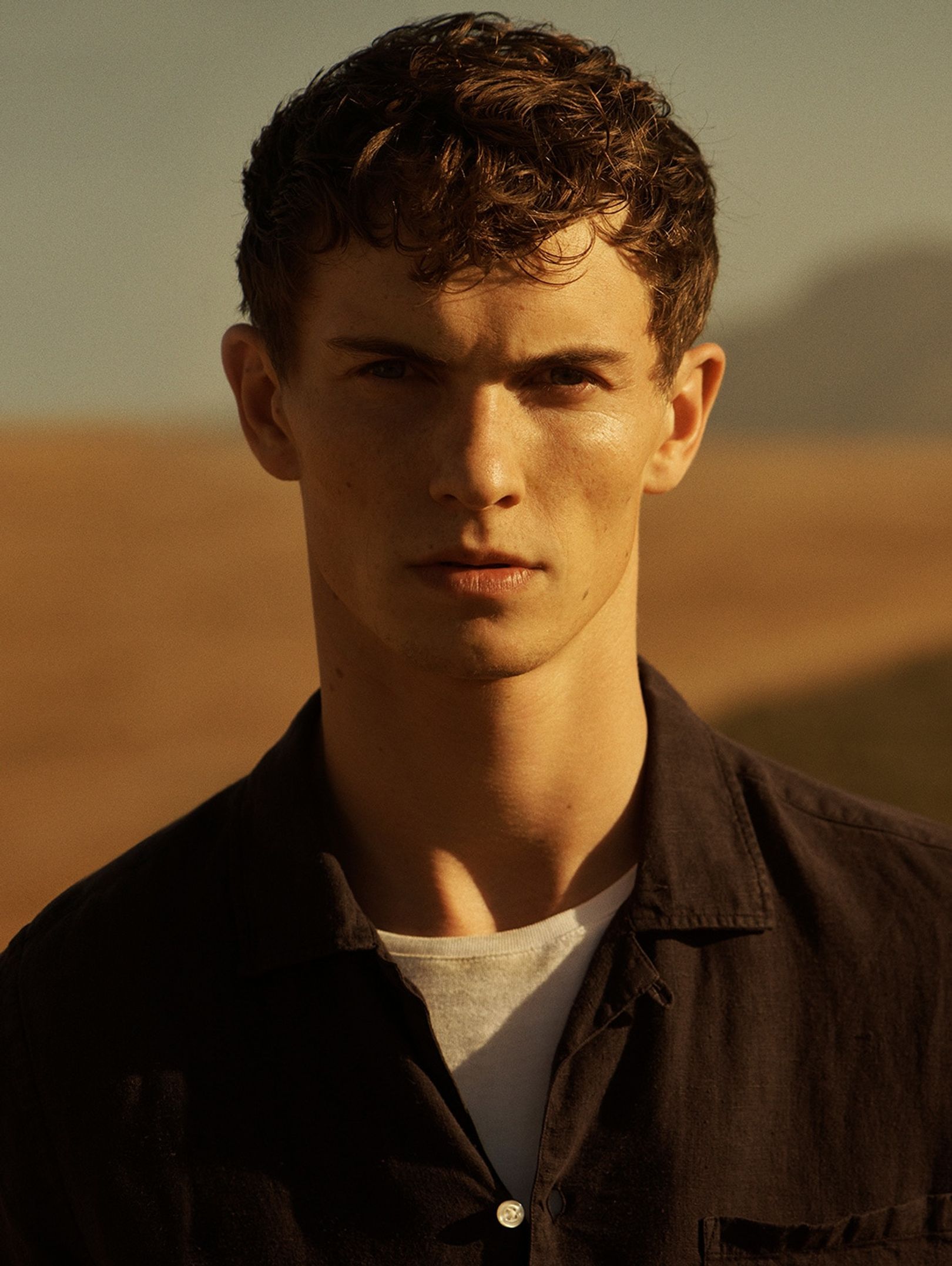 Massimo Dutti Man SS19 Campaign 1