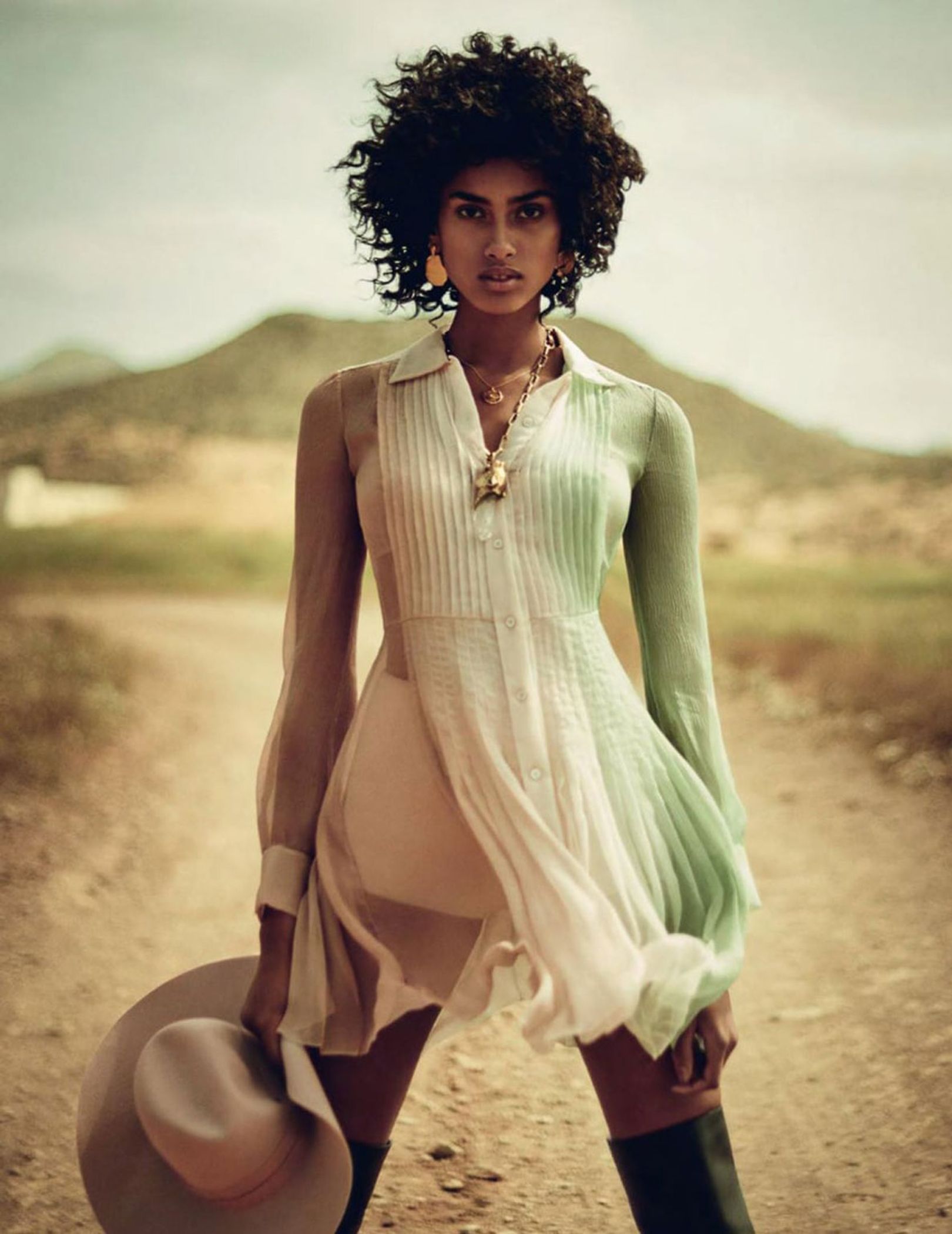 Vogue España July 2017  9