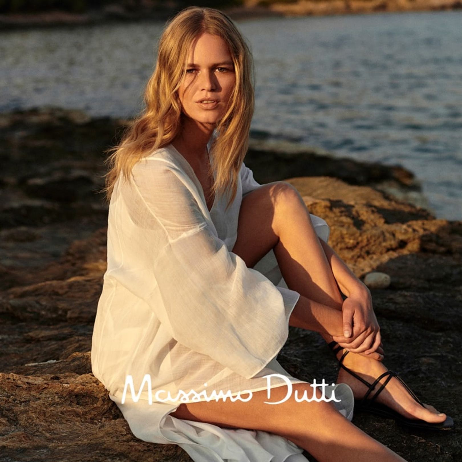 Massimo Dutti Woman Cahier de Voyage SS21 9