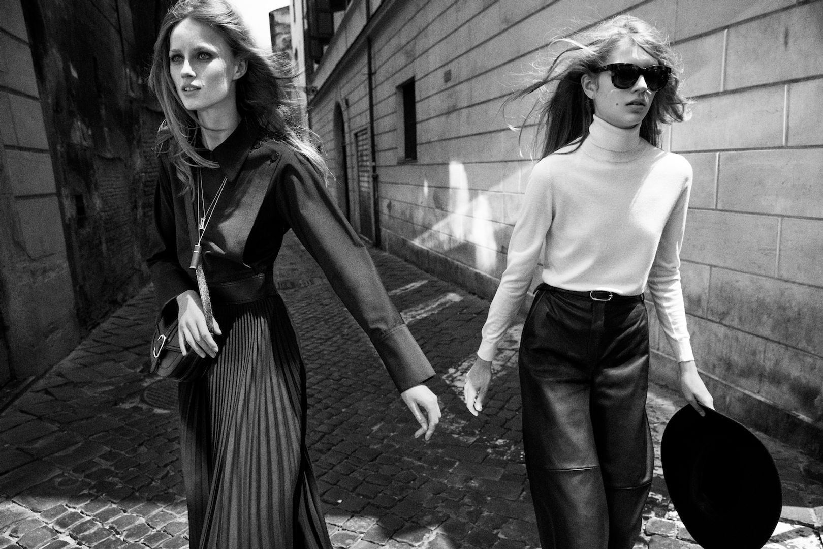 Massimo Dutti Woman FW19-20 Campaign 4