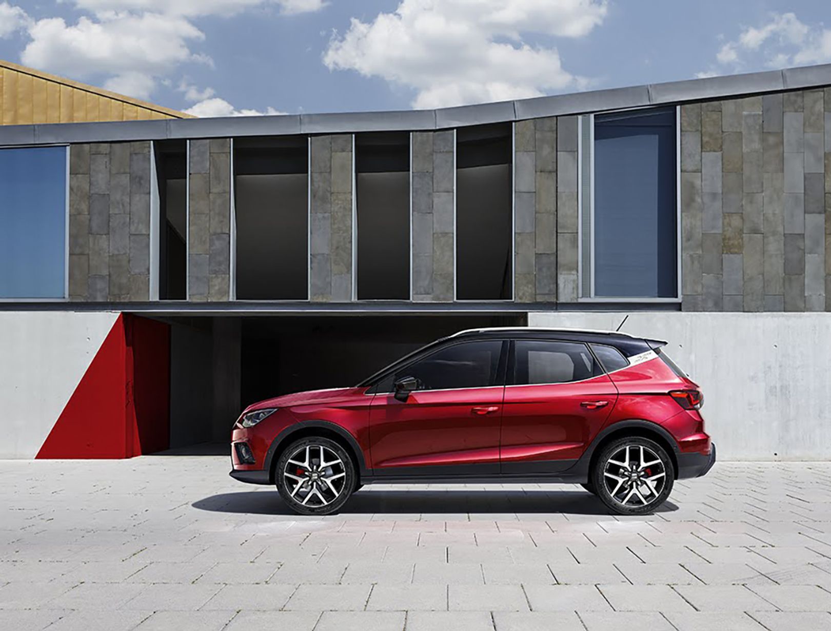 Seat Arona 2017 1