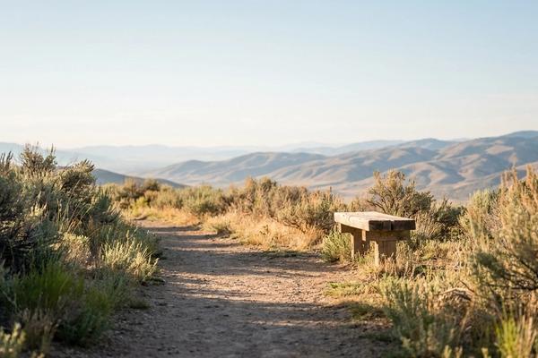 What Is Hypervigilance? Trauma, Anxiety, and Feeling on Guard