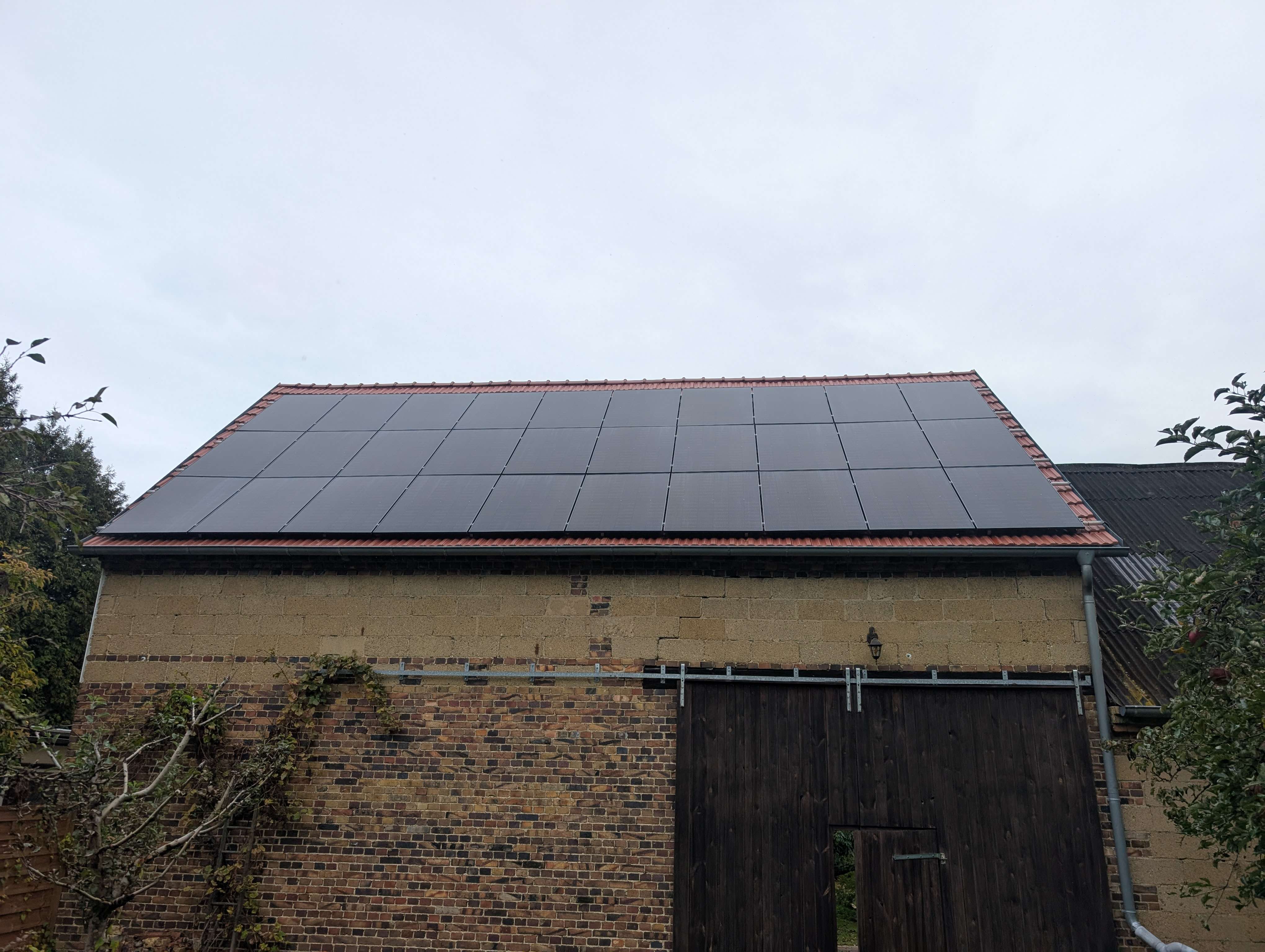 PV-Anlage auf einem Scheunendach