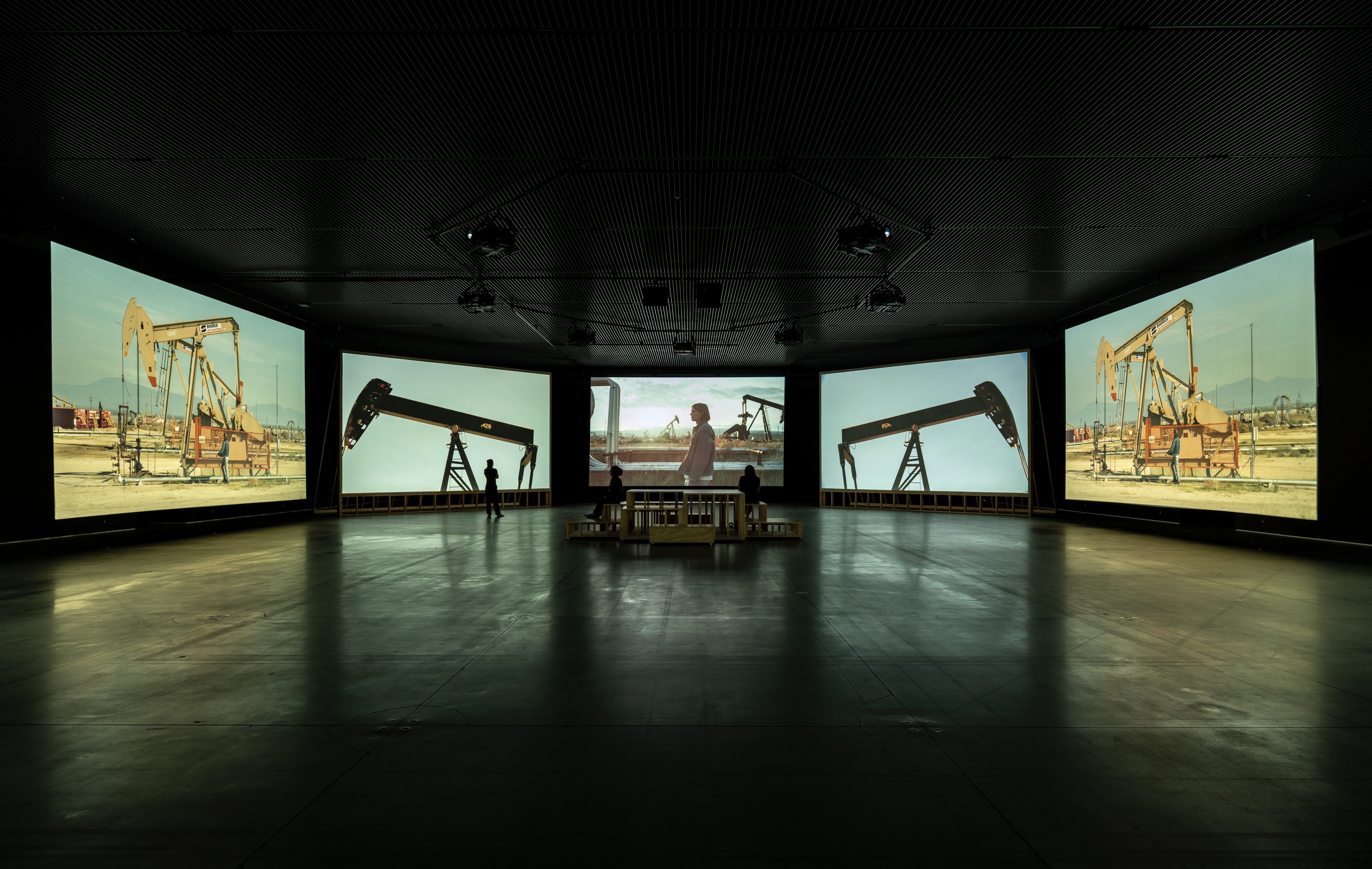 Doug Aitken: "Lightscape" | C.A.V.E