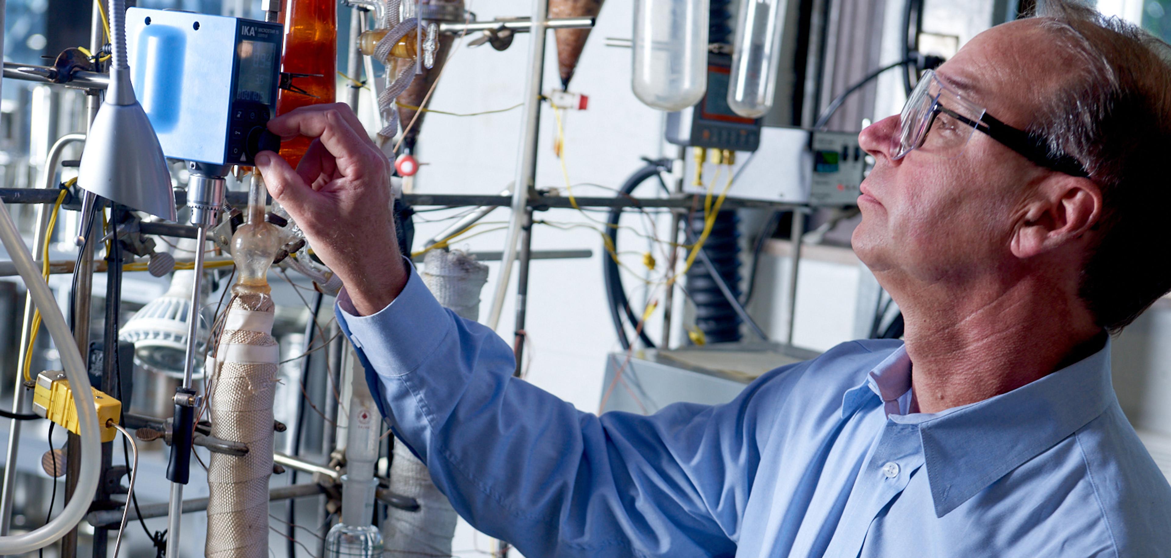 Carbon Material Testing Services | Koppers Inc.
