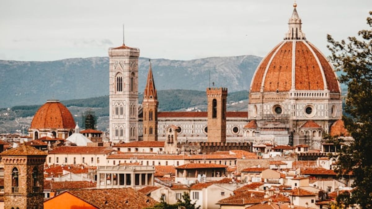 Florence vs Rome: Which Italian City Should You Visit First?