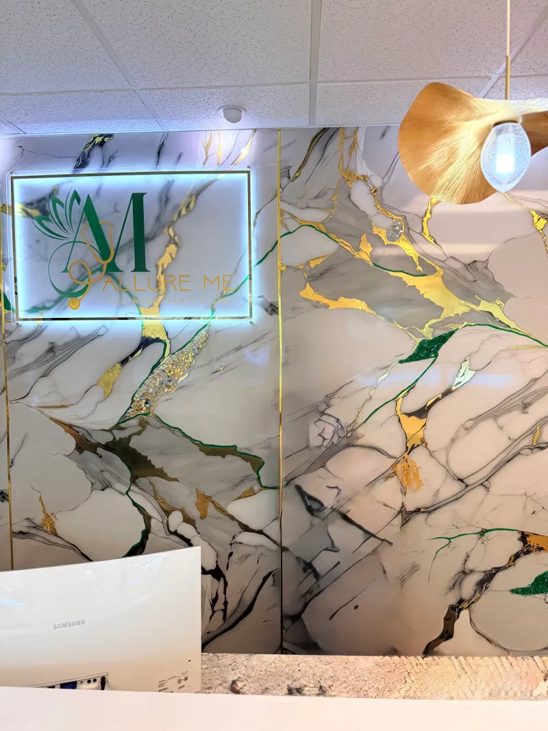 Marble Flora Ascending