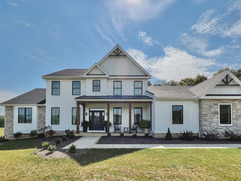 New Build: Modern Farmhouse