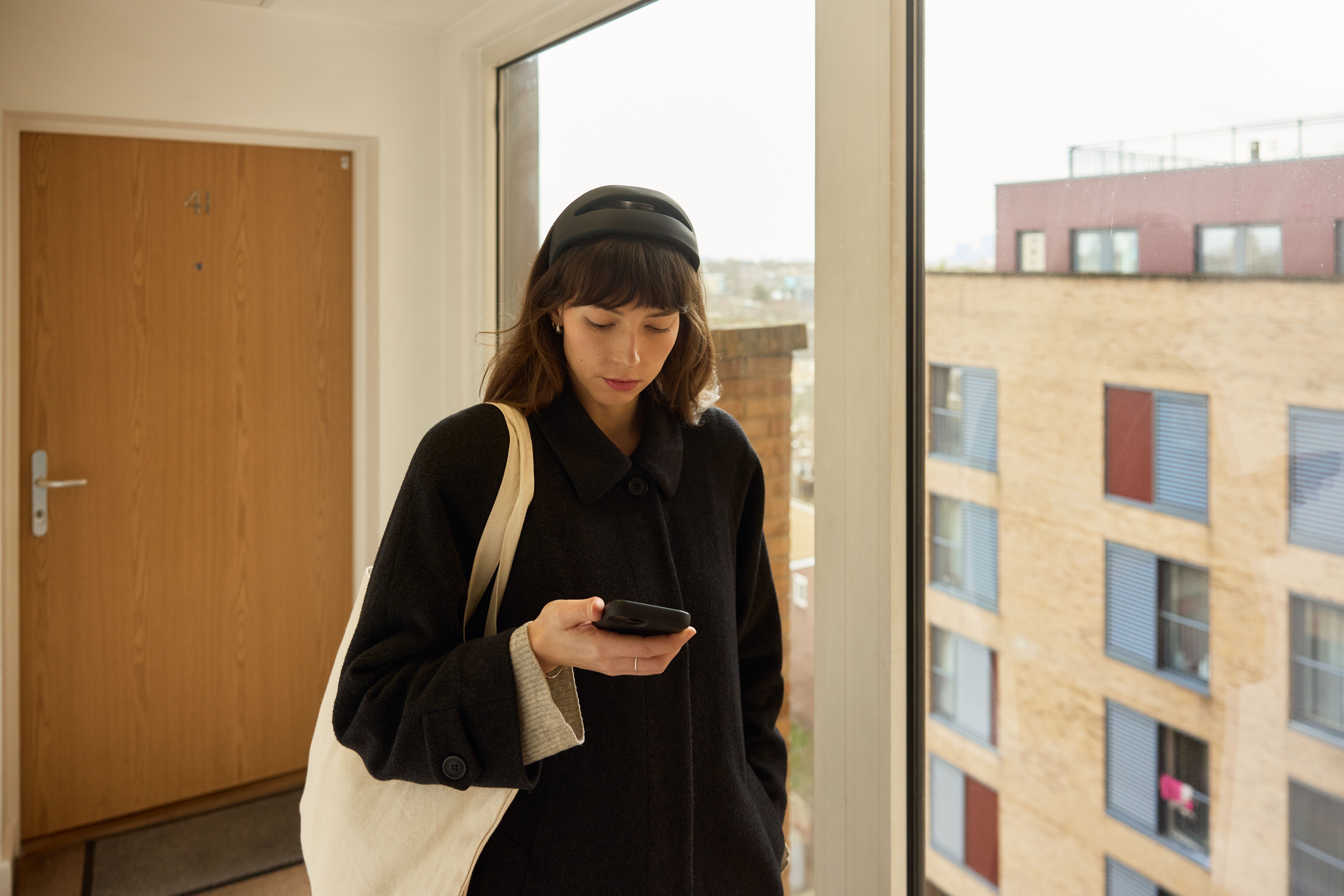 Why am I addicted to my phone? Neuroscience explains
