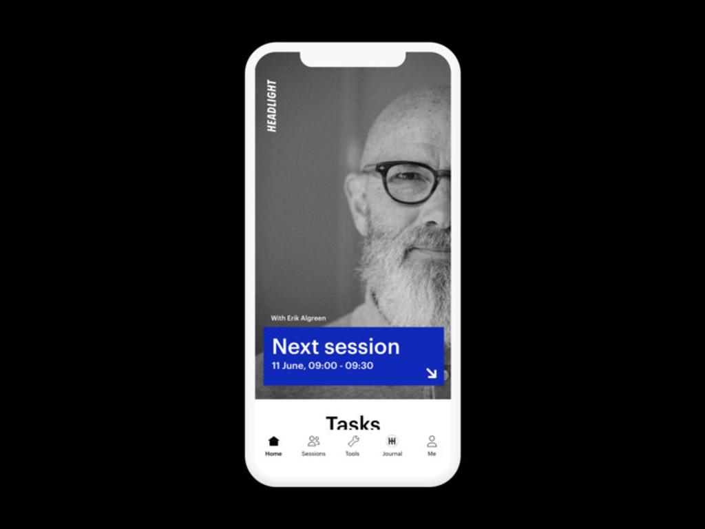 Example of the Home Screen in a coaching app with online sessions