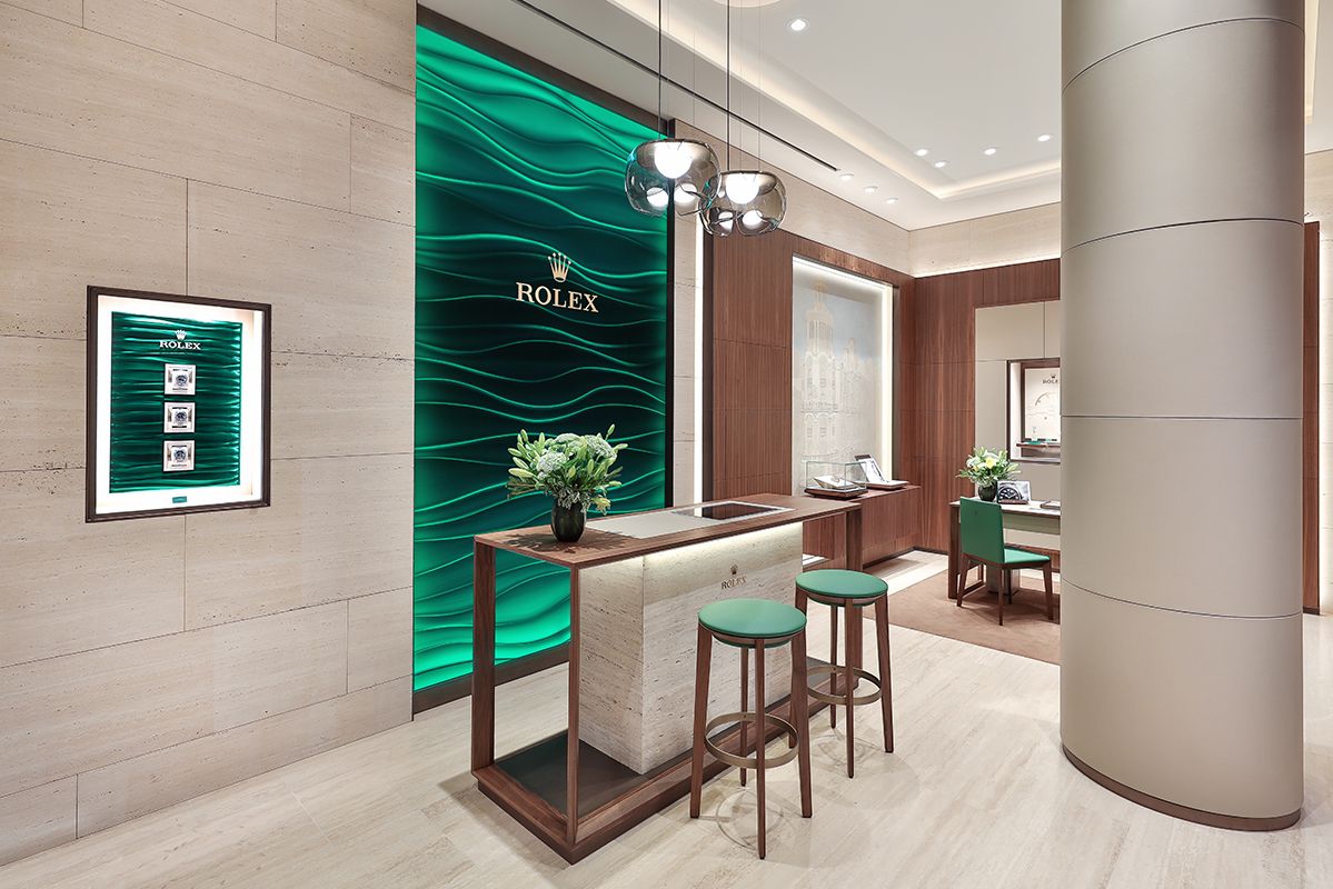 Discover Rolex Madrid in Canalejas Galer a Canalejas