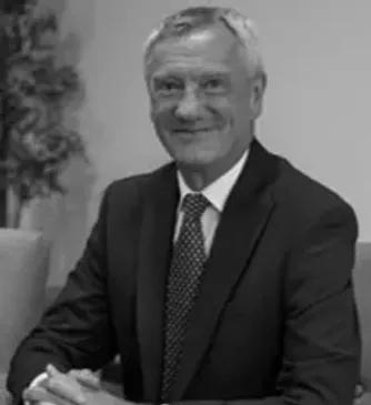 Richard: Governance Expert
